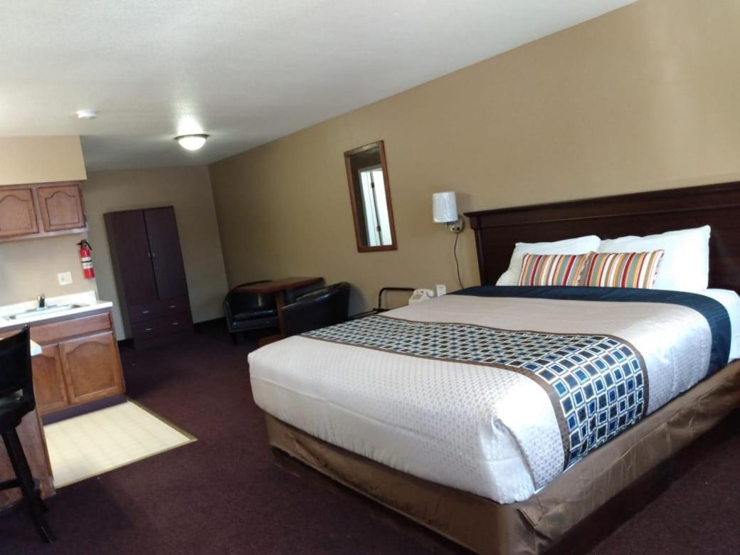 Royal Inn Lovelock 외부 사진